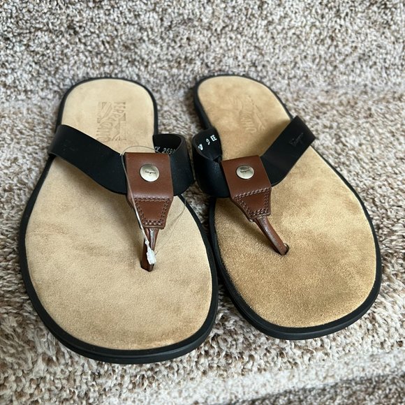 Salvatore Ferragamo Men\'s Brown/Black Leather Flip Flops